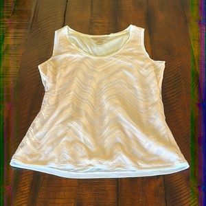 Sequenced cream Banana Republic heritage shirt!